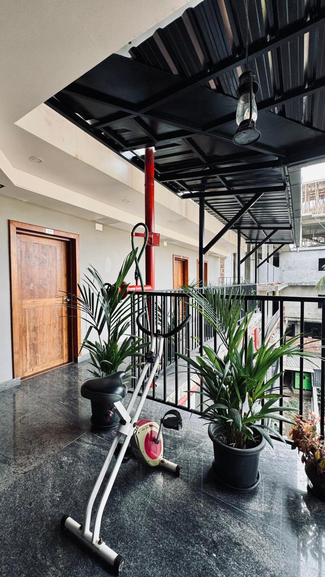 Luxe Inn Kannur Esterno foto