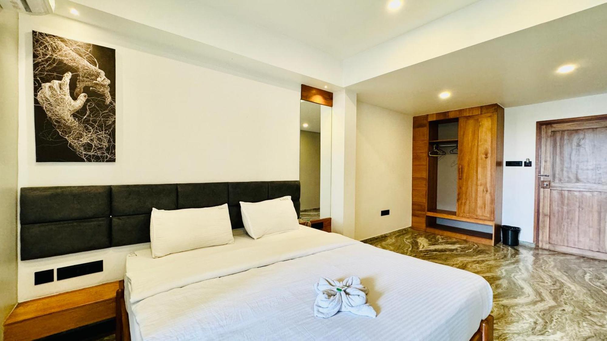 Luxe Inn Kannur Esterno foto